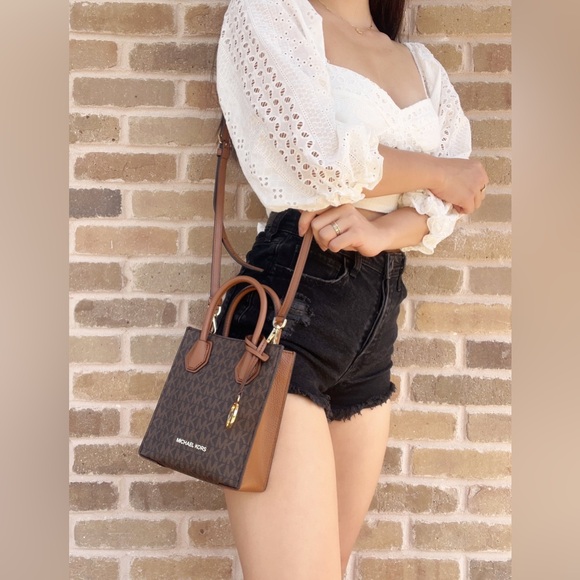 Michael Kors Mercer XS Logo and Leather Crossbody Bag NEW Tags Brown Monogram - Picture 4 of 7